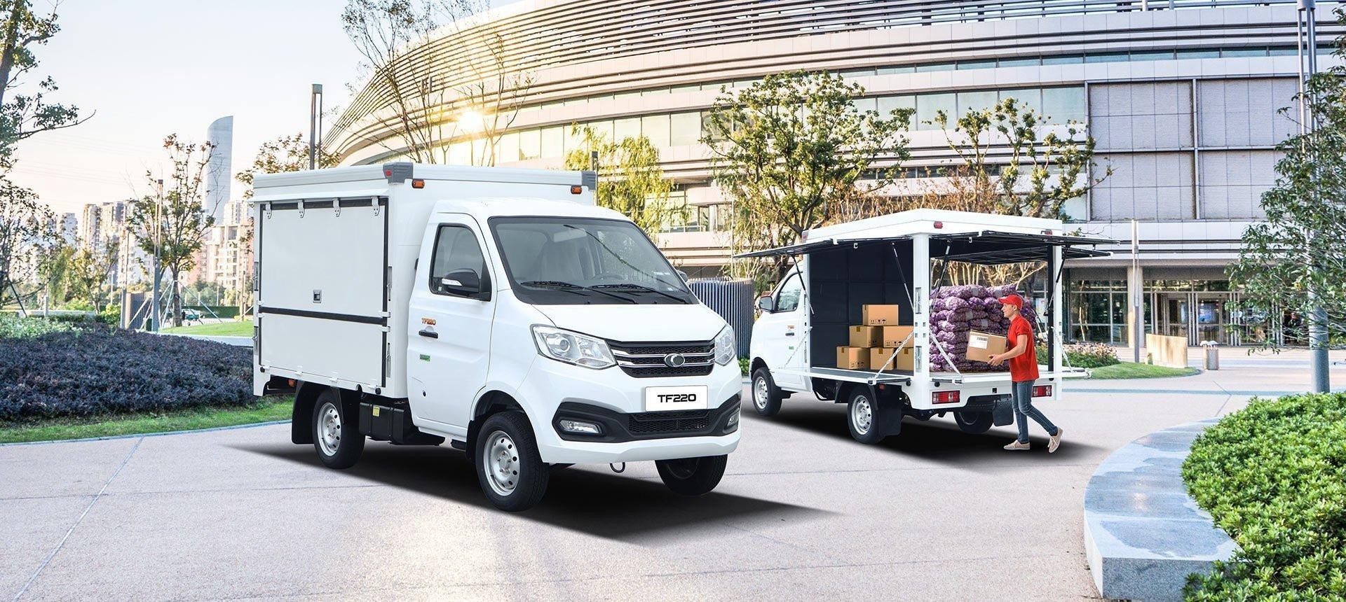 Thaco TF220 Bán Hàng Lưu Động